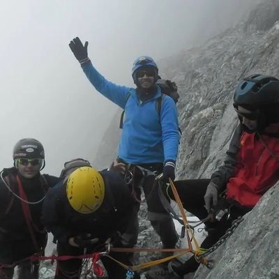 Montañista, Deportista. protector de la Naturaleza... Nueva cuenta...
la anterior @Gregors84 me la voló twitter 🤦‍♂️