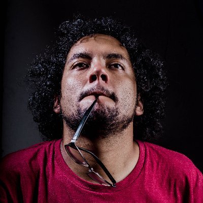 Fotógrafo, realizador audiovisual y docente universitario en la ciudad de Cochabamba - Bolivia.