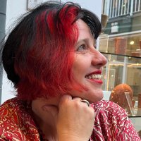 Dr Jackie Mulligan 🇺🇦 🌈🌏🖤 (@jackiemulls) 's Twitter Profile