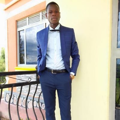 twinama40077785's profile picture. 