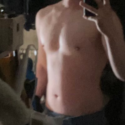 tamdorabe's profile picture. 180 70 3n T