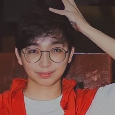 habiv33's profile picture. blacklist.