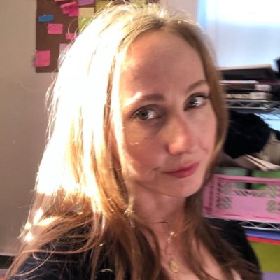 parapolitical trans-inclusive radical feminist fighting rape culture🕊️”Family Court” is how patriarchy oppresses ppl in personal life😡❤️🔥 COPS ARE PEDOS!