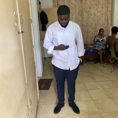 kusirichard507's profile picture. 😊