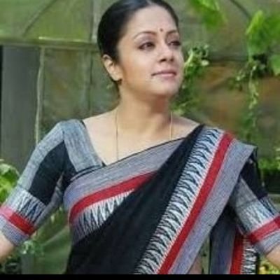 நான்லாம் பெரிய சயின்டிஸ்ட் ஆகியிருக்க வேண்டியவ என் கெரகம் இந்த ட்விட்டர்ல கிடக்கேன்...
ProudWife#Mother#Nature lover #Music #Travel #VettiFm