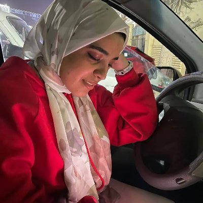 AckermanIlo's profile picture. Intern dentist | MU