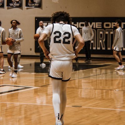 6’6 sf class of 2023 west hall high school 📱(470)628-4782 ✉️- isaiahholder34@icloud.com NCAA ID# 2204496720 instagram-_nlf_isaiah