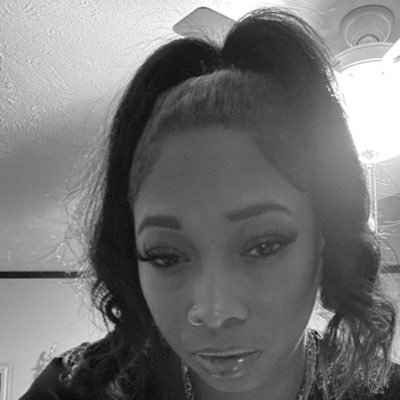 I’m unapologetic. A girl from the west side 🤟🏽 chasing a big dream. mommie of 2! 30 and over 🥰♎️ CEO of IMBUSY & BizzyHair God 🙏🏽