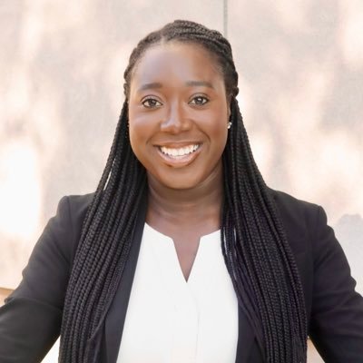 @UMich Alumna | MS2 @WSUBoonshoftSOM | Aspiring #Pediatrician | Views are my own 🇬🇭 #MedTwitter