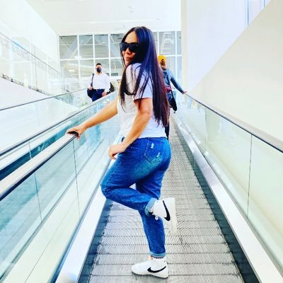 LeslieNails's profile picture. Amante de la vida, de los gatos ❤️🐱#YoConAMLO Orgullosamente UNAM