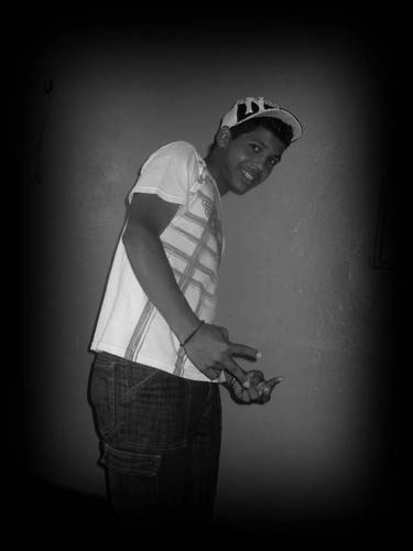 segue ai que eu te sigo!
bjs http://t.co/CIslyYcYhJ
