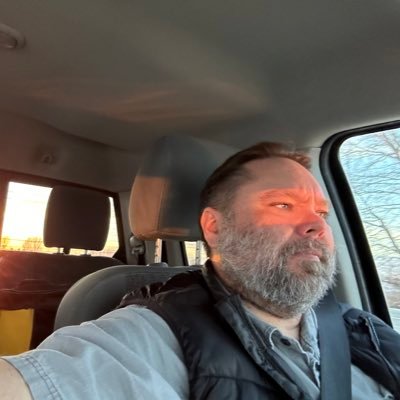 WheresDaveToday's profile picture. 