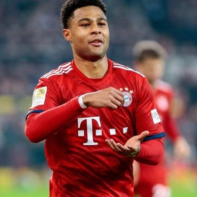 SergeGnabribus's profile picture. RCT 🏉❤️🖤
Stade Rennais ⚽❤️🖤