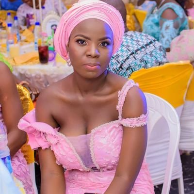 Aituajie_'s profile picture. CEO kozy hair