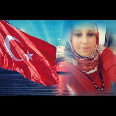 RTE🇹🇷 
El sanatları mezunu
/Siyasi akademi mezunu
Kamu personeli
Ve bir Anne🧑‍🍼🍃😎