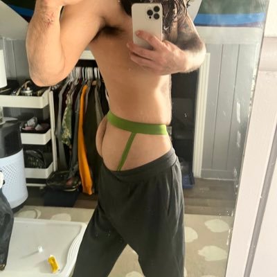 #NSFW Bi Brown Bro / Discretion is 🔑 like what u see RT my shiet! 🤪 DM open