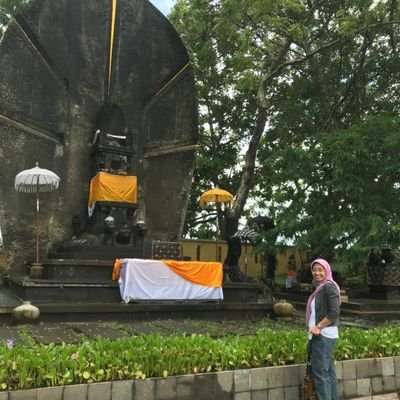 SusiSoesilowati's profile picture. 