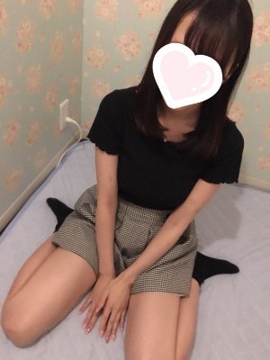 kuabiauom32's profile picture. フォロワー減ってる（ ; ; ）👅エロい事してるよ😍#エッチ