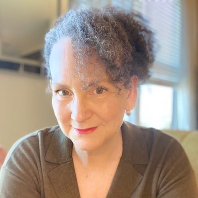 drightgorgeous's profile picture. Creative+perfume+GRWM+kitty+lifestyle=stories😁