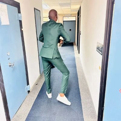 A Proud Tsonga man , very tolerant ,Football fanatic
and Manchester United fanatic. 👲🏿 Madumane/ DJ maphorisa stan acc. I support honest black businesses.