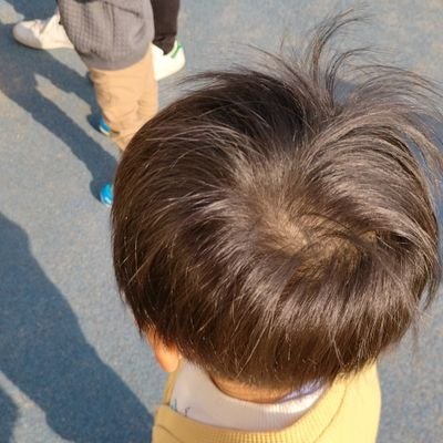 長男2019発達経過観察中、次男2022、3男2024心室中隔欠損。母は87'。アニメ、漫画、甘い物、おでかけ好き。ママ垢ルール分かりません。無言フォロー失礼します。タメ語でぜひ🥳
