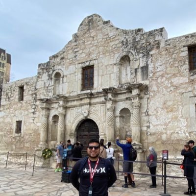 MrAndradeRamos's profile picture. 🇪🇨🇺🇸Bilingual educator 🧠 Neuroscience 🛫traveler 🌎 Dual Immersion Consultant 👨🏻‍💻Participate Learning Alumni @ParticipateLrng