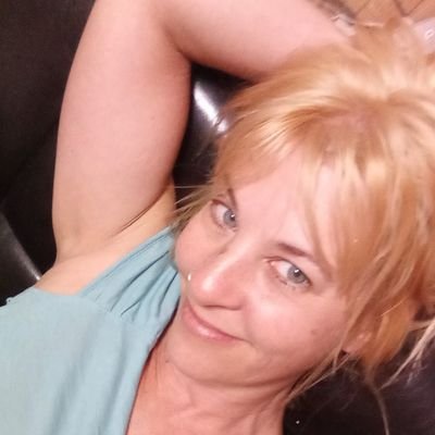 Hi people of the world I hope you read this , former adult entertainer Sky Haven & Artist in many things, sending positive vibes ✌️❤️& Happiness.