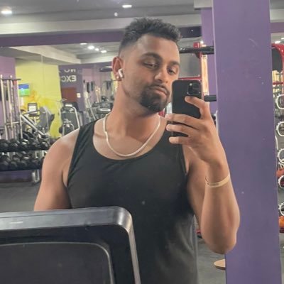 Ray_N52's profile picture. 