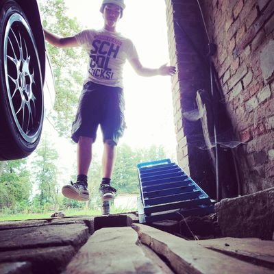 KdBRevoltec's profile picture. 