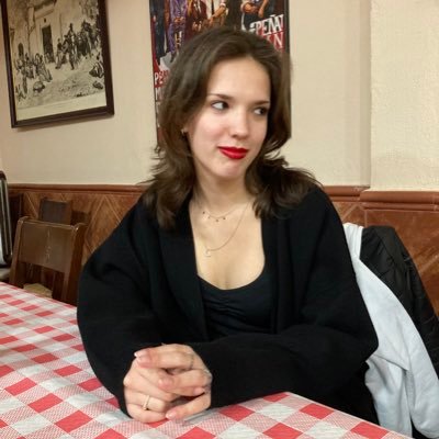 alicereadss's profile picture. goodreads: alicecynthia