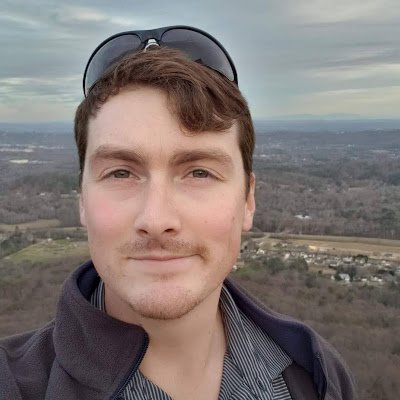 eejh17's profile picture. 