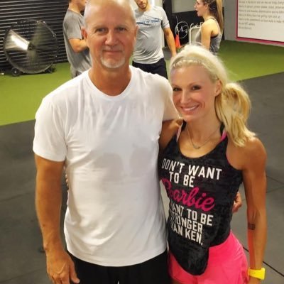 brenbren_007's profile picture. A mom, sister, daughter, wife. Save Women’s Sports. Women = XX chromosomes. We’re more than men on estrogen! ♀