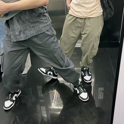 PWin27's profile picture. just casually strolling here and downloading some pics