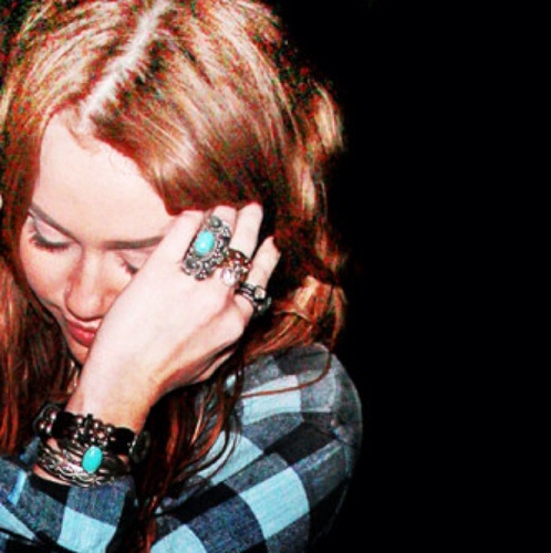 ItsMilcyCx's profile picture. i can be manipulated only so many times, before even i love you starts to sound like a lie you have a hollowed out heart but its heavy in your chest...