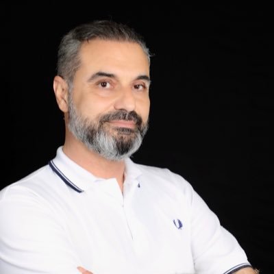 لەکۆتاییدا تەرمی هەرکەسێکمان لەسەر شانی ئەوانیتردەبێت کەوابوو ناتوانین بەدەستی خۆمان هەمووشتێک بکەین ناچارین لەگەل هەمووان باش بین