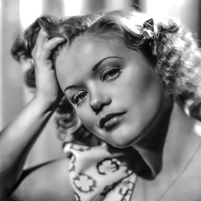 KaPakita's profile picture. Que si quieres arroz, Catalina. Opiniones personales.