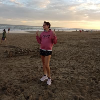 IrisBecker98's profile picture. 