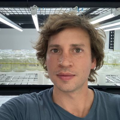 Plant Sciences PhD. Founder and CEO of Meristem, a Fruit Crop Precision Breeding startup; and Multiplex, a Plant Molecular Diagnostics spinoff. Plant Synbio.