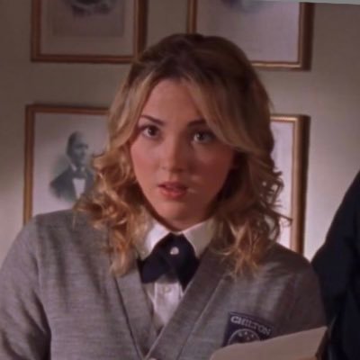 courtneine's profile picture. when god closes a door he opens a play