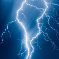 UK_thunderstorm updates⚡️⛈️(@kofi_Davies1) 's Twitter Profile Photo