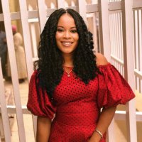 Ifeoma Dinma(@glamourbaeby) 's Twitter Profileg