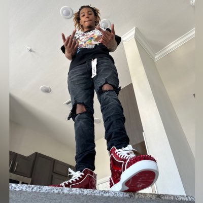 Entrepreneur 💸 • Invest in yourself 📈 •CEO of PTP💱• Ig-nateflipsbands 📸• Snap-nateflipsbands 👻