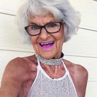 Ursula Berger 🇬🇧🍷 (@ursulafencepeep) 's Twitter Profile