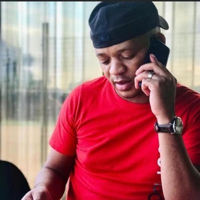 IT Technician with a passion for solving problems and keeping technology running smoothly. Skilled in troubleshooting, network administration, etc