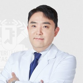 Plastic Surgery Specialist : Head Surgeon of ARC clinic
