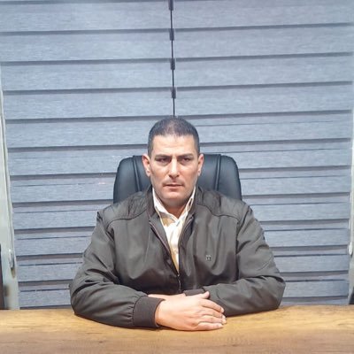 الحساب الرسمي والوحيد - إجازة في الحقوق جامعة دمشق …ضابط منشق عن الحرس الجمهوري.