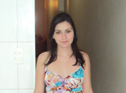 AdriPetrolli's profile picture. 