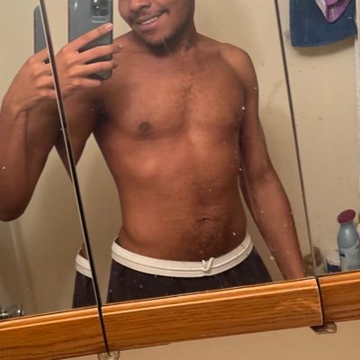 23|Dm(V)|☀️♊️⬆️♊️🌙🦂|anime/gamer. This Is For fun like and rt’ing what I like
