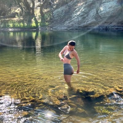 hippiebitch4200's profile picture. 🍃🍃