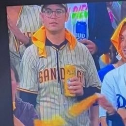 meme enthusiast. padres fan.